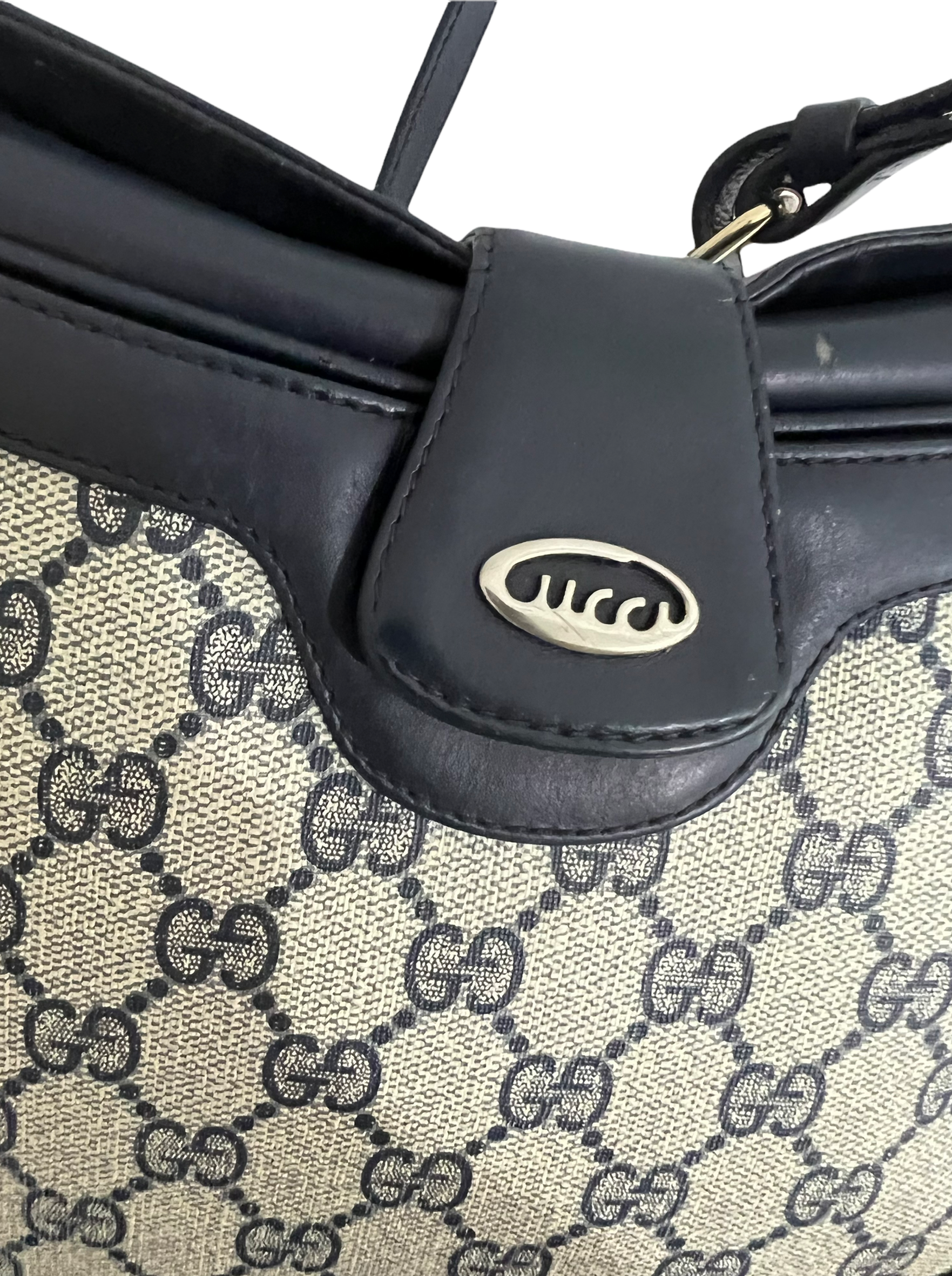 Borsa Gucci Mezzaluna in tela GG